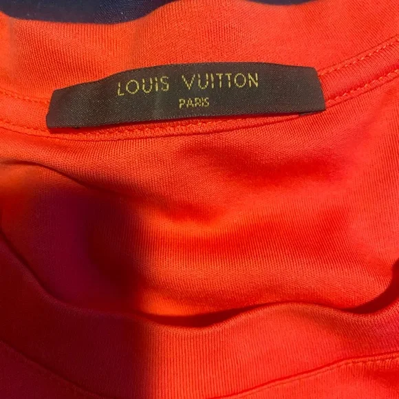 Louis Vuitton t shirt - Picture 2 of 4